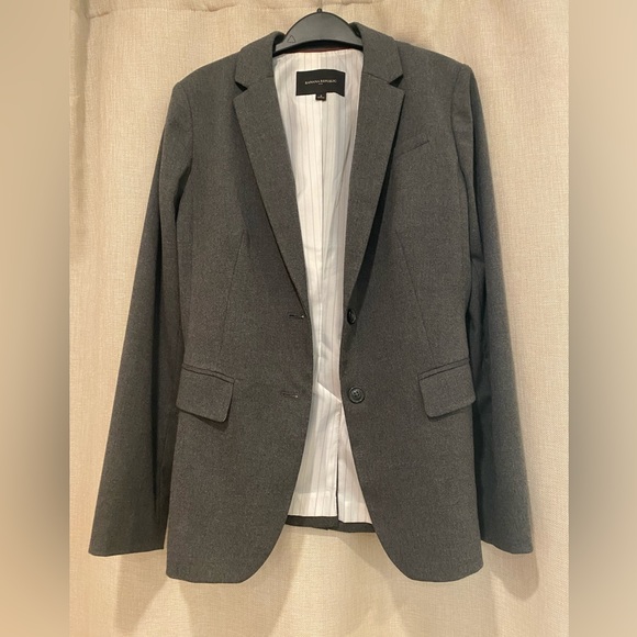 Banana Republic Gray Suit Jacket - Picture 2 of 8